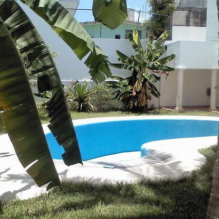 Suites Rosas Cancún Zewnętrze zdjęcie