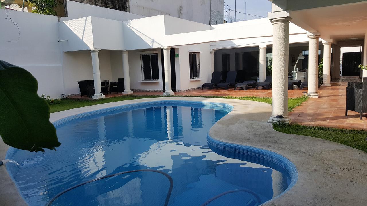 Suites Rosas Cancún Zewnętrze zdjęcie