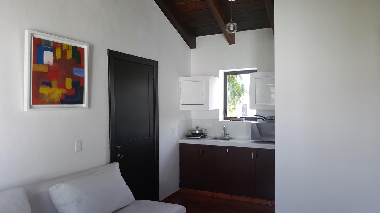Suites Rosas Cancún Zewnętrze zdjęcie
